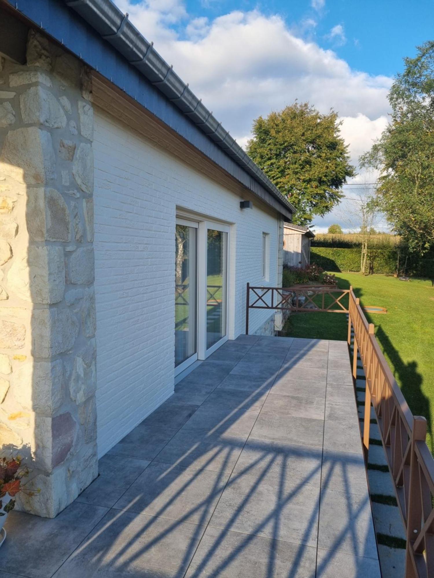 Lac Achette Au Lac Butgenbach Exterior photo